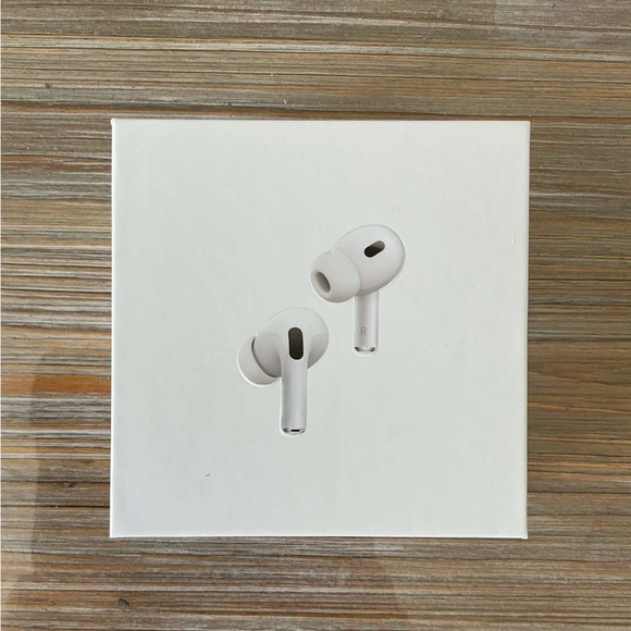 Apple AirPods Pro 2nd Generation with MagSafe Wireless Charging Case - White